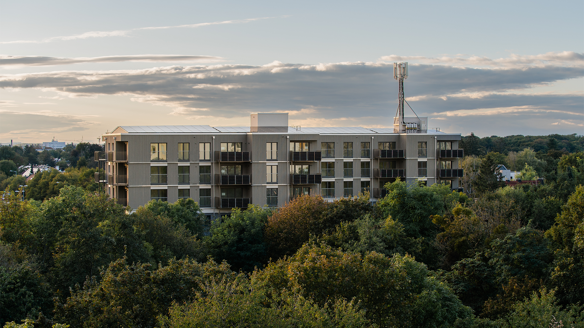 Allacher Straße – Aufstockung & Modernisierung