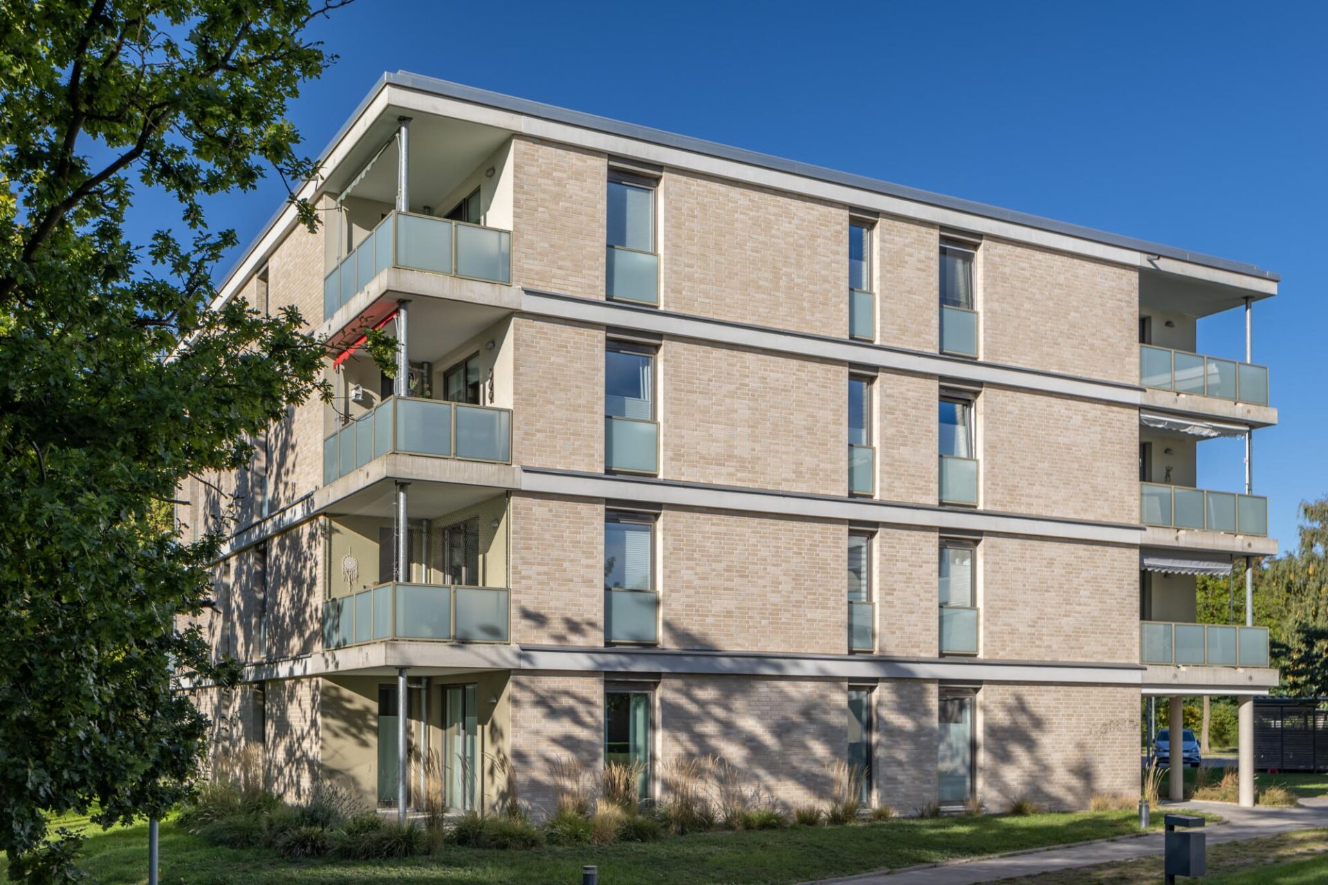 Neubau zweier Punkthäuser in Massivbauweise in Wolfsburg