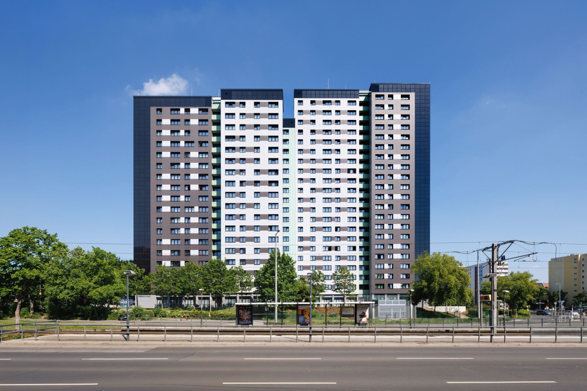 Von der „Platte“ zum energetischen Musterhochhaus