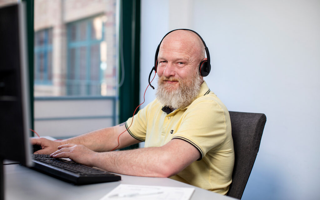 Mitarbeiter der B&O Service Servicezentrale