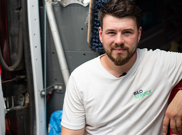Handwerksprofi von B&O Service für Instandhaltung und Wohnungsmodernisierung.